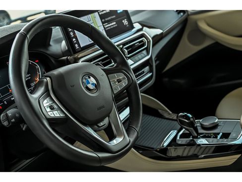 Used 2023 BMW X4 xDrive30i w/ Convenience Package AWD/4WD image 15
