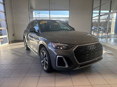 Used 2024 Audi Q5 2.0T Premium Plus image 3