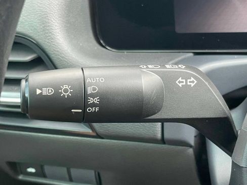 New 2026 Nissan Sentra SV w/ Floor Mat Package FWD image 21