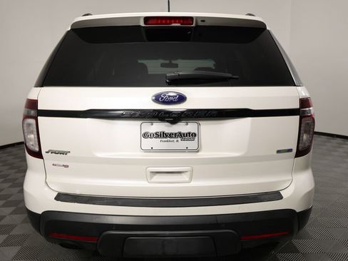 Used 2015 Ford Explorer Sport image 3