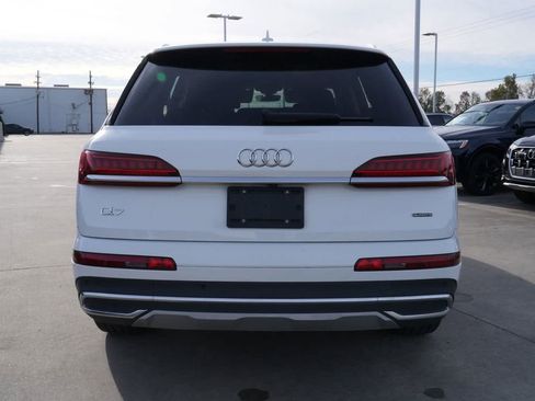 Used 2024 Audi Q7 3.0T Premium Plus image 6