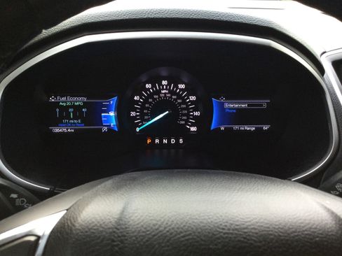 Used 2021 Ford Edge SEL w/ Convenience Package image 16