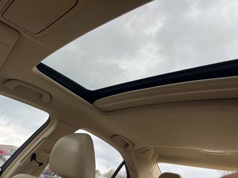 Used 2009 Acura TSX w/ Technology Package image 11