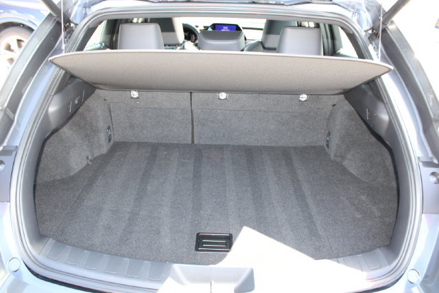 Certified 2025 Lexus UX 300h FWD image 8