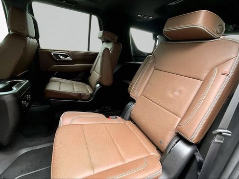 Used 2023 Chevrolet Tahoe High Country AWD/4WD image 22