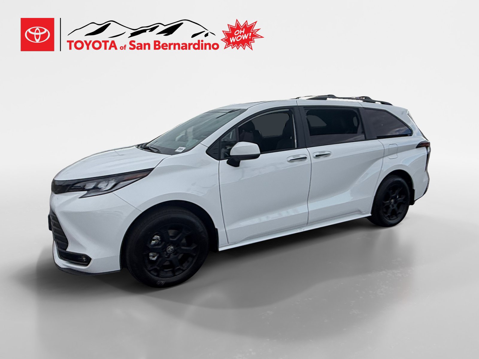 New 2026 Toyota Sienna XLE Woodland Edition AWD/4WD image 1