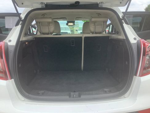 Used 2017 Buick Encore Essence FWD image 16