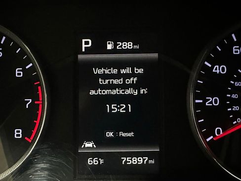 Used 2022 Kia K5 GT-Line FWD image 24