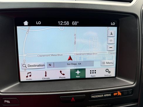 Used 2017 Ford Explorer XLT w/ Equipment Group 202A FWD image 27