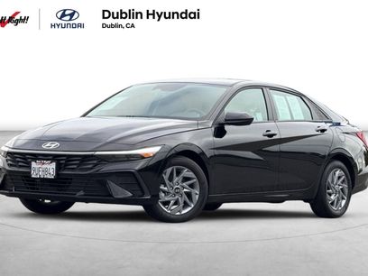 Certified 2025 Hyundai Elantra Blue