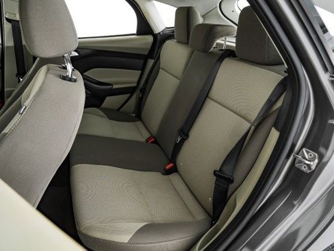 Used 2012 Ford Focus SE image 34