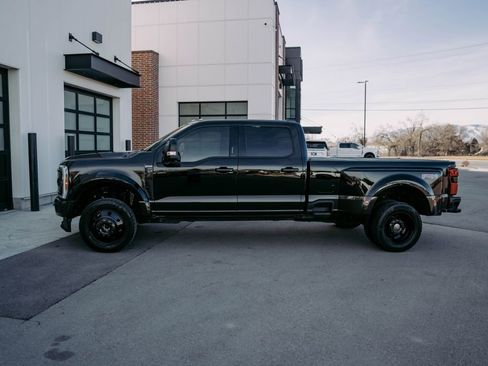 Used 2024 Ford F450 King Ranch w/ FX4 Off-Road Package AWD/4WD image 9