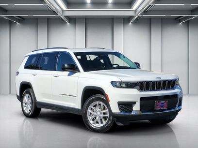Used 2023 Jeep Grand Cherokee L Laredo