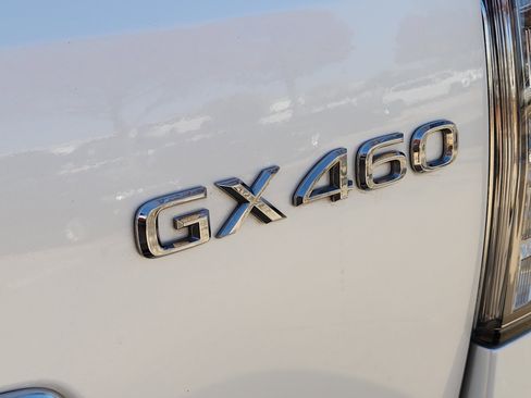 Used 2023 Lexus GX 460 Premium image 13