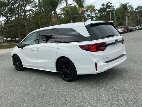 Certified 2025 Honda Odyssey Sport-L image 4