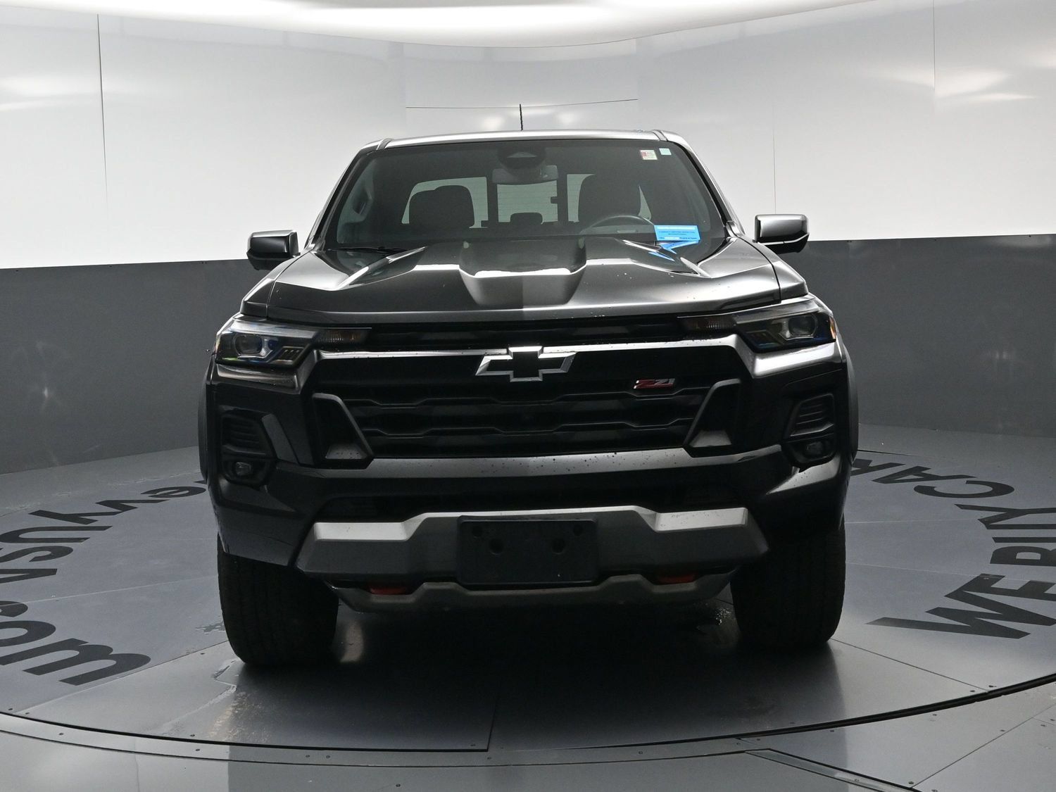 Used 2024 Chevrolet Colorado Z71 w/ Z71 Convenience Package 2 AWD/4WD image 14