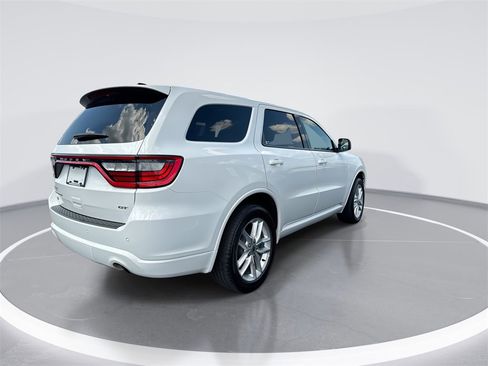 Used 2024 Dodge Durango GT image 9