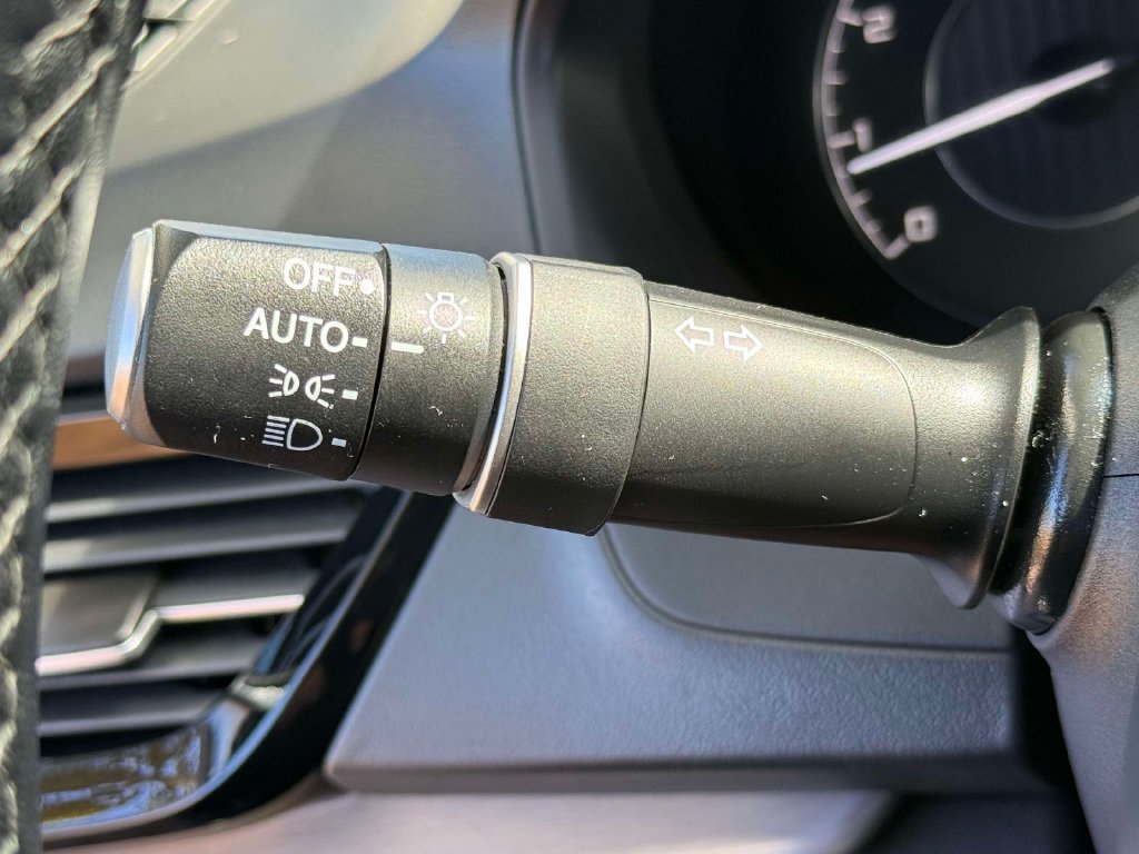 Used 2024 Acura RDX w/ Technology Package AWD/4WD image 30
