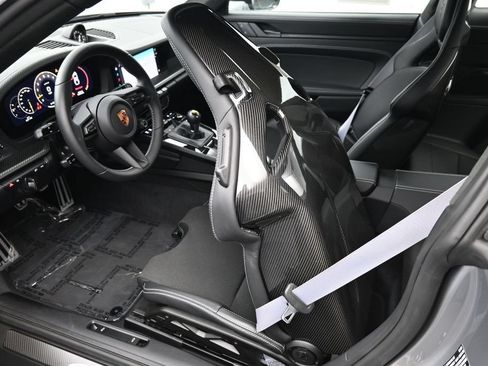 Certified 2026 Porsche 911 GT3 RWD image 27