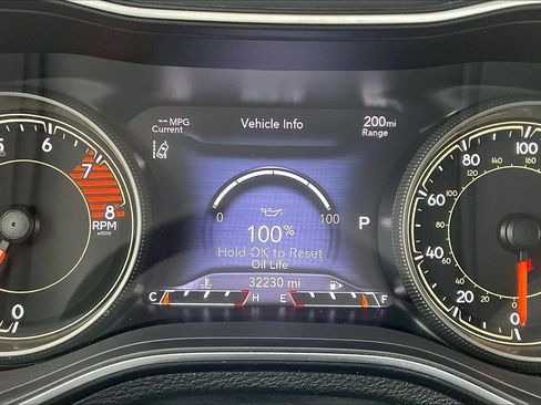 Used 2021 Jeep Cherokee Trailhawk w/ Trailer Tow Group image 12