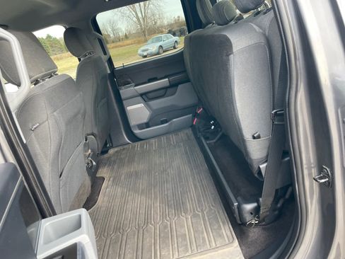 Certified 2021 Ford F150 XLT w/ Equipment Group 302A High image 16