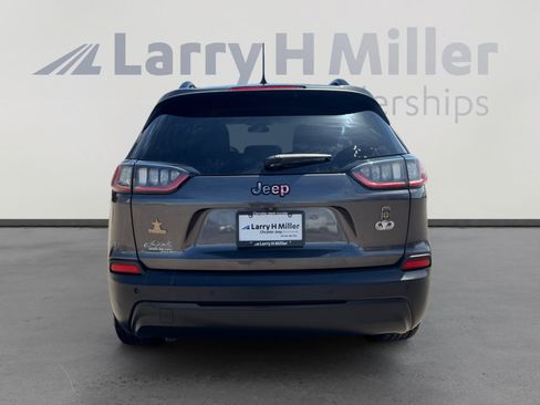 Used 2020 Jeep Cherokee Latitude Plus FWD image 4