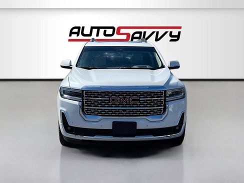 Used 2023 GMC Acadia Denali w/ Denali Technology Package FWD image 2