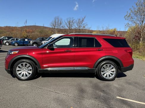 Used 2023 Ford Explorer Limited w/ Limited Technology Package image 30