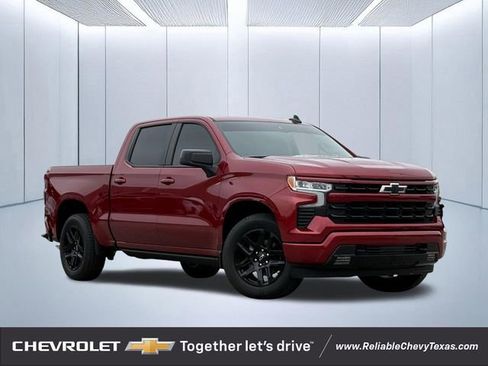 Used 2025 Chevrolet Silverado 1500 RST w/ Convenience Package II RWD image 1