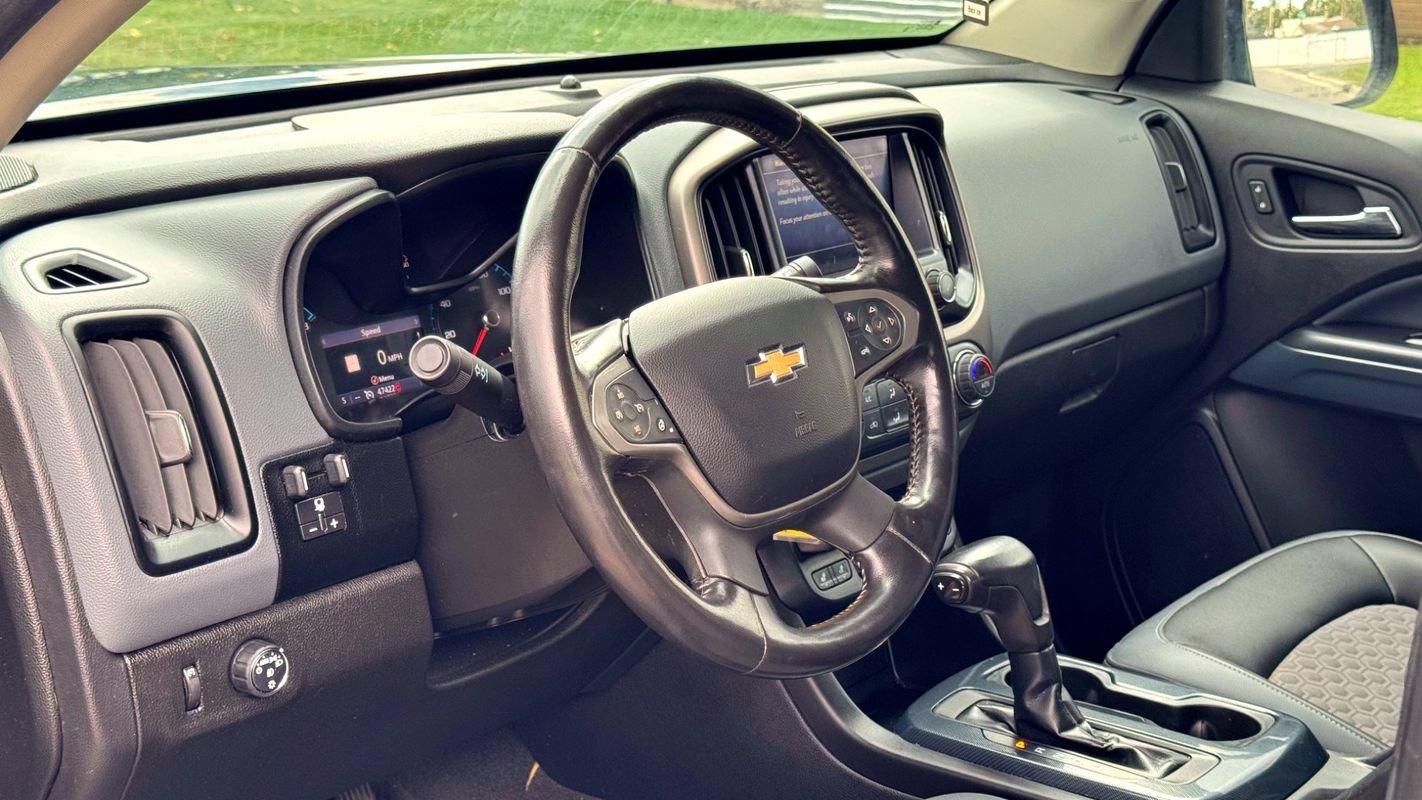 Used 2019 Chevrolet Colorado Z71 RWD image 11