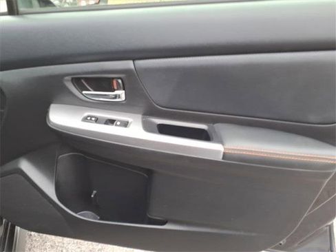 Used 2016 Subaru Crosstrek 2.0i Limited image 19