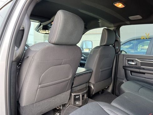 Used 2026 RAM 2500 Big Horn AWD/4WD image 8
