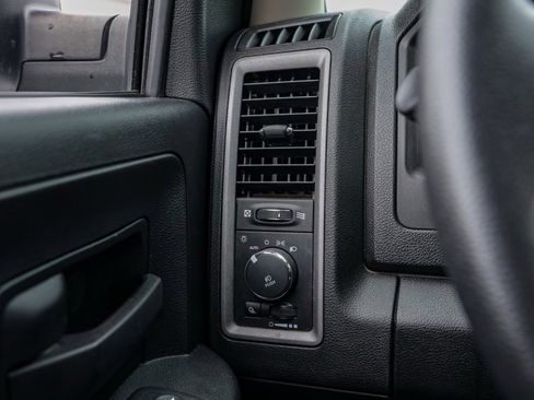 Used 2023 RAM 1500 Tradesman w/ Tradesman SXT Package image 32