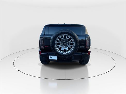 Used 2025 GMC Hummer EV 3X w/ LPO, Sport Package image 7