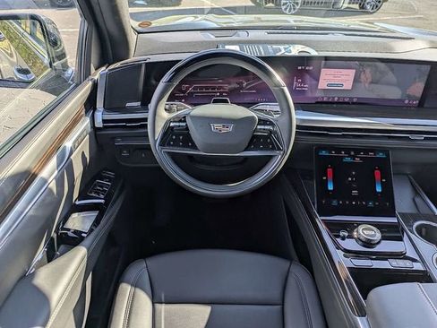 New 2026 Cadillac Escalade 2WD image 20