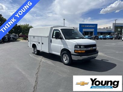 New 2025 Chevrolet Express 3500 w/ Power Convenience Package