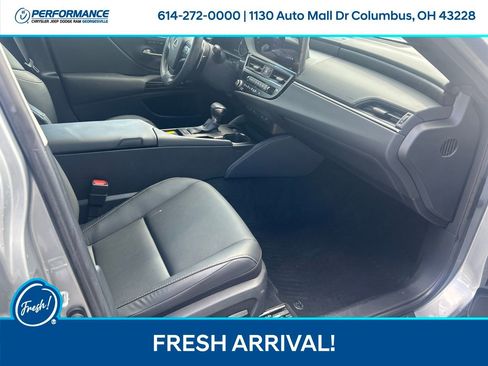 Used 2024 Lexus ES 350 w/ Premium Package FWD image 15