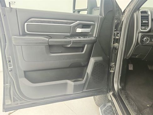 Used 2024 RAM 2500 Big Horn image 22
