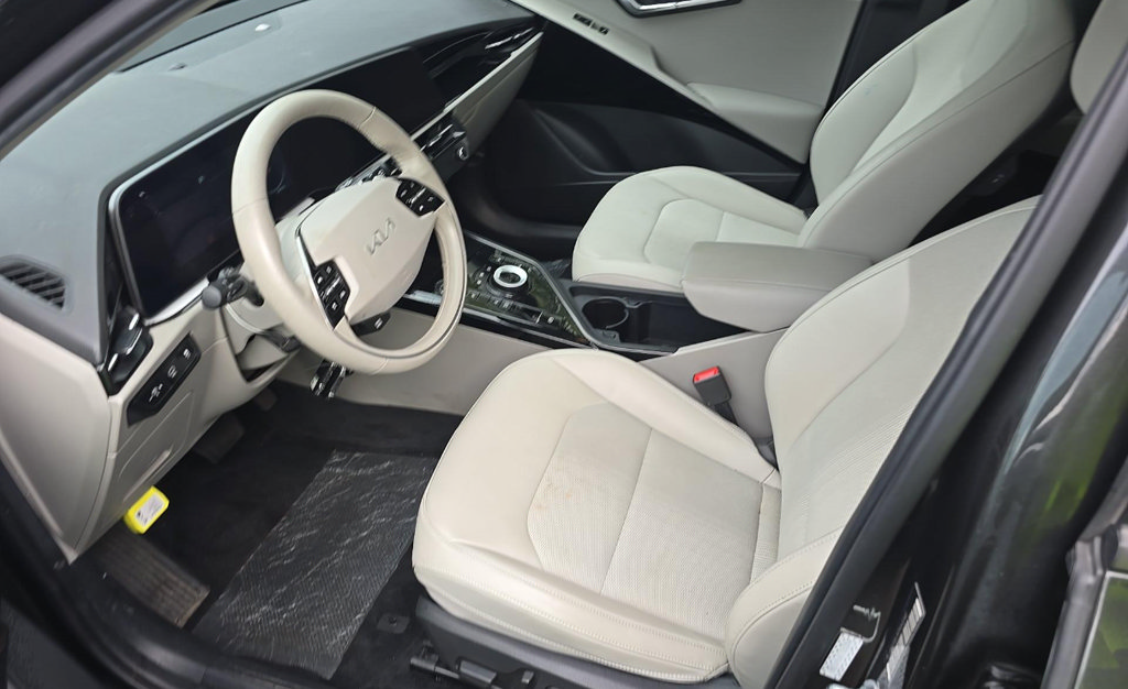 Used 2023 Kia Niro Wind w/ Wind Preserve Package FWD image 10