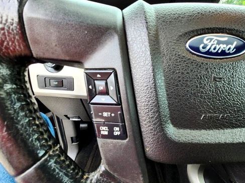 Used 2013 Ford F150 Lariat w/ Luxury Equipment Group image 16