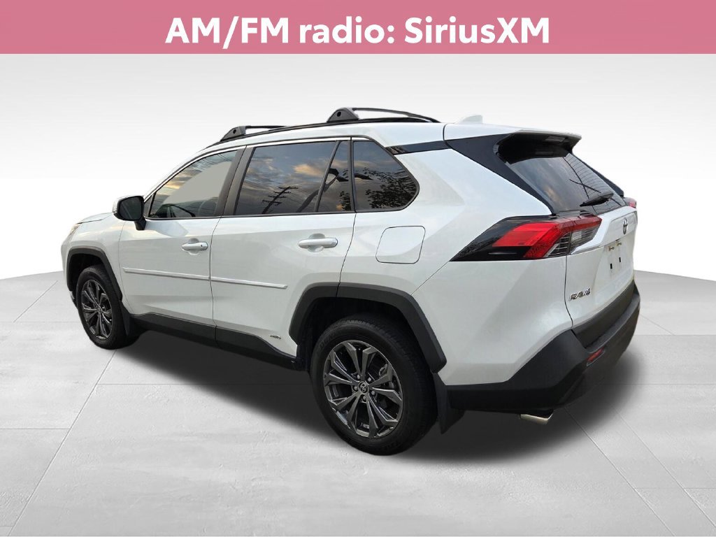 Used 2025 Toyota RAV4 XLE Premium AWD/4WD image 7