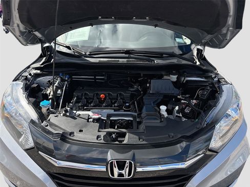 Certified 2017 Honda HR-V EX-L image 33
