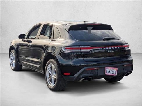 Used 2022 Porsche Macan image 8