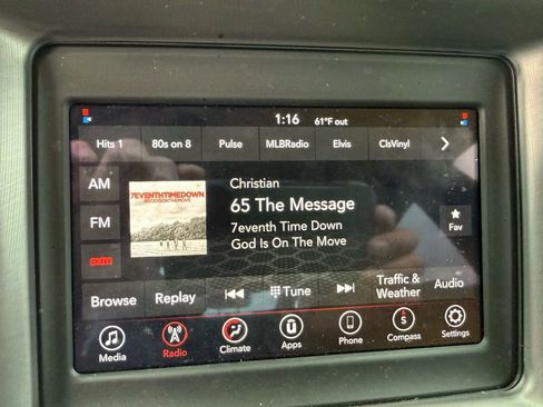 Used 2022 Dodge Charger SXT w/ Blacktop Package image 20