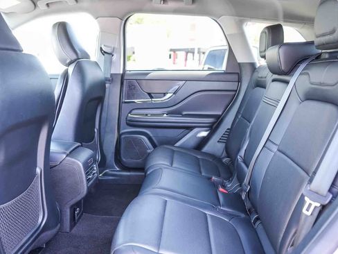 Used 2021 Lincoln Corsair FWD w/ Premium Package image 19