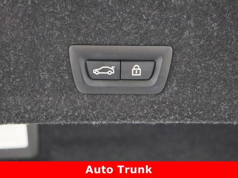 Used 2020 BMW 330i 330i 2.0T w/ Premium Package image 37