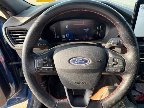 Used 2023 Ford Escape ST-Line w/ Tech Pack #1 FWD image 21