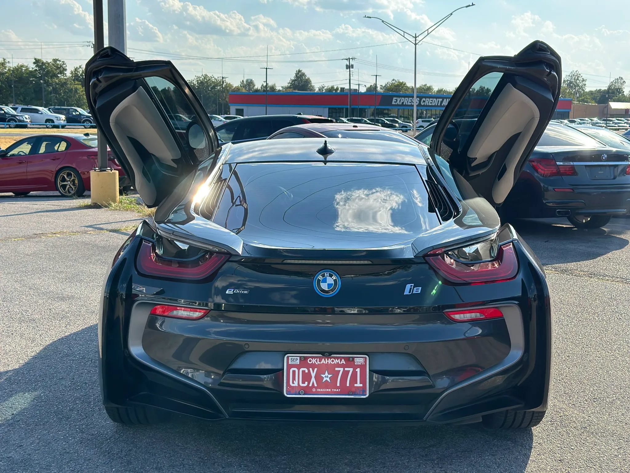 Used 2017 BMW i8 AWD/4WD image 11