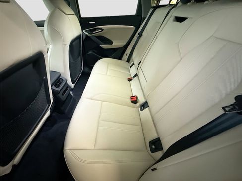 New 2027 Audi Q6 e-tron Premium Plus AWD/4WD image 25