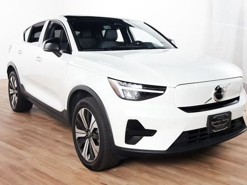 Certified 2023 Volvo C40 Recharge Core w/ Protection Package Premier AWD/4WD image 3